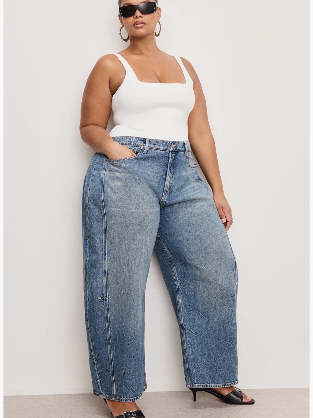 Good American Good Extreme Super High Waist Barrel Jeans 10/30